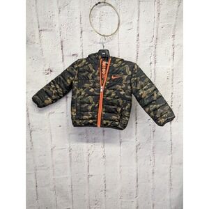 Nike Toddler Boy's Camo Green‎ Hooded Winter Puffer Jacket Size 18 Months